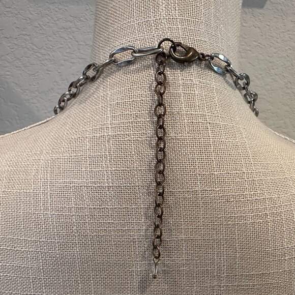 Vintage Edgy Tribal Metallic Necklace - Picture 4 of 8